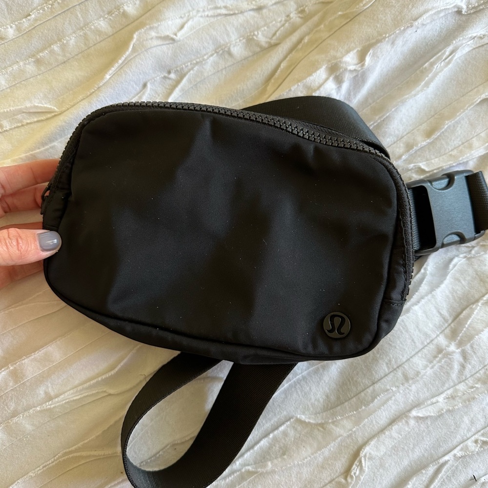 Lululemon Black Belt Bag